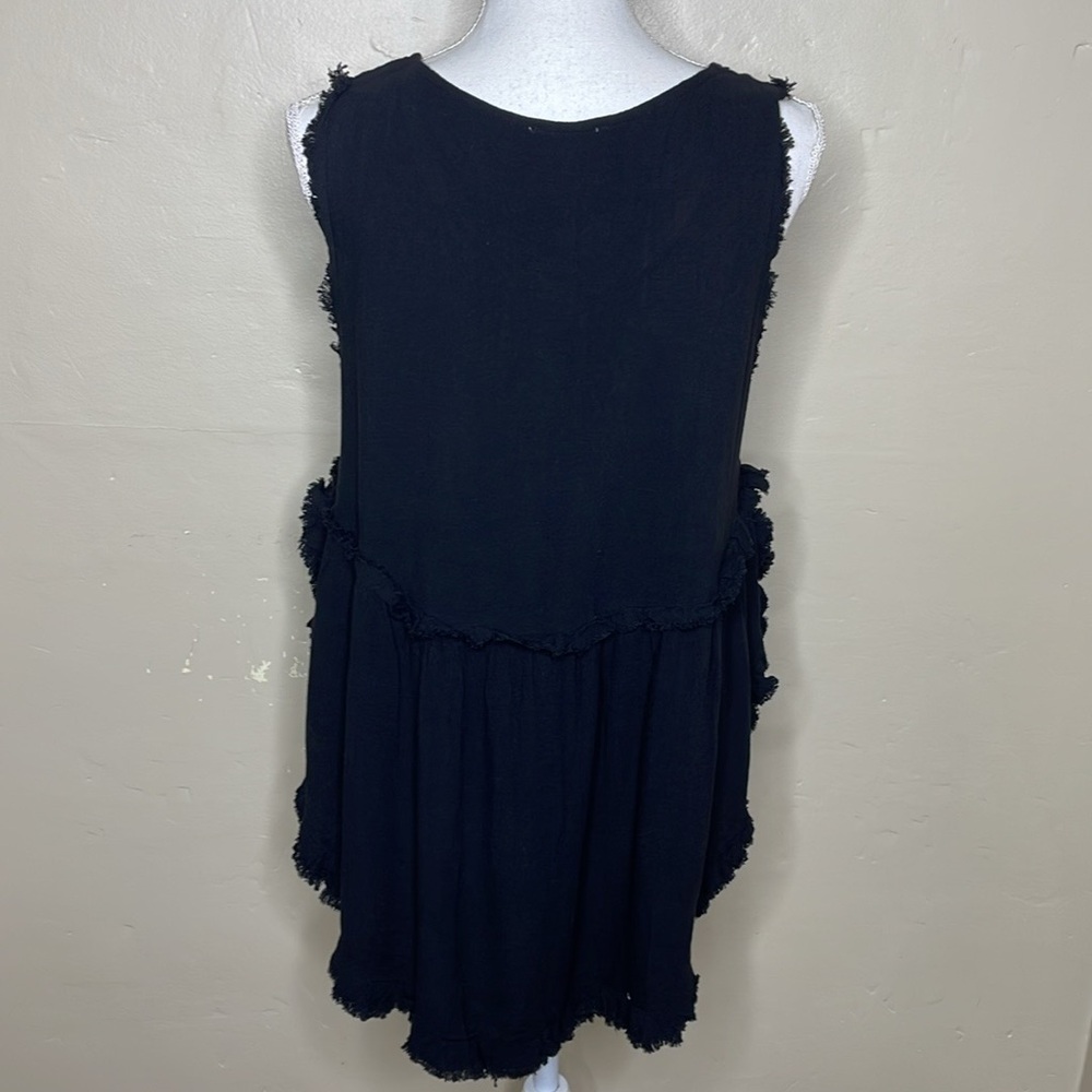 UMGEE Top Black Linen Blend Popover BOHO Side Splits to Waist Sleeveless Small - Picture 11 of 12